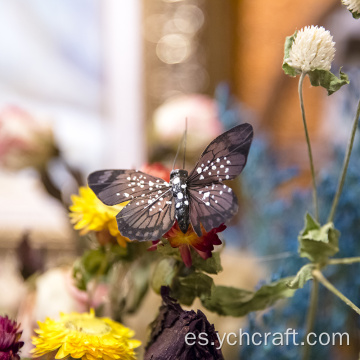 Decoración de mariposas en la pared